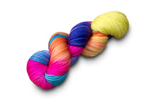 Load image into Gallery viewer, Manos del Uruguay Alegria