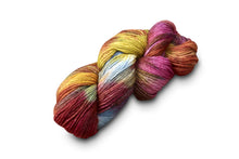 Load image into Gallery viewer, Manos del Uruguay Maxima